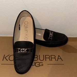 Calvin Klein flats black